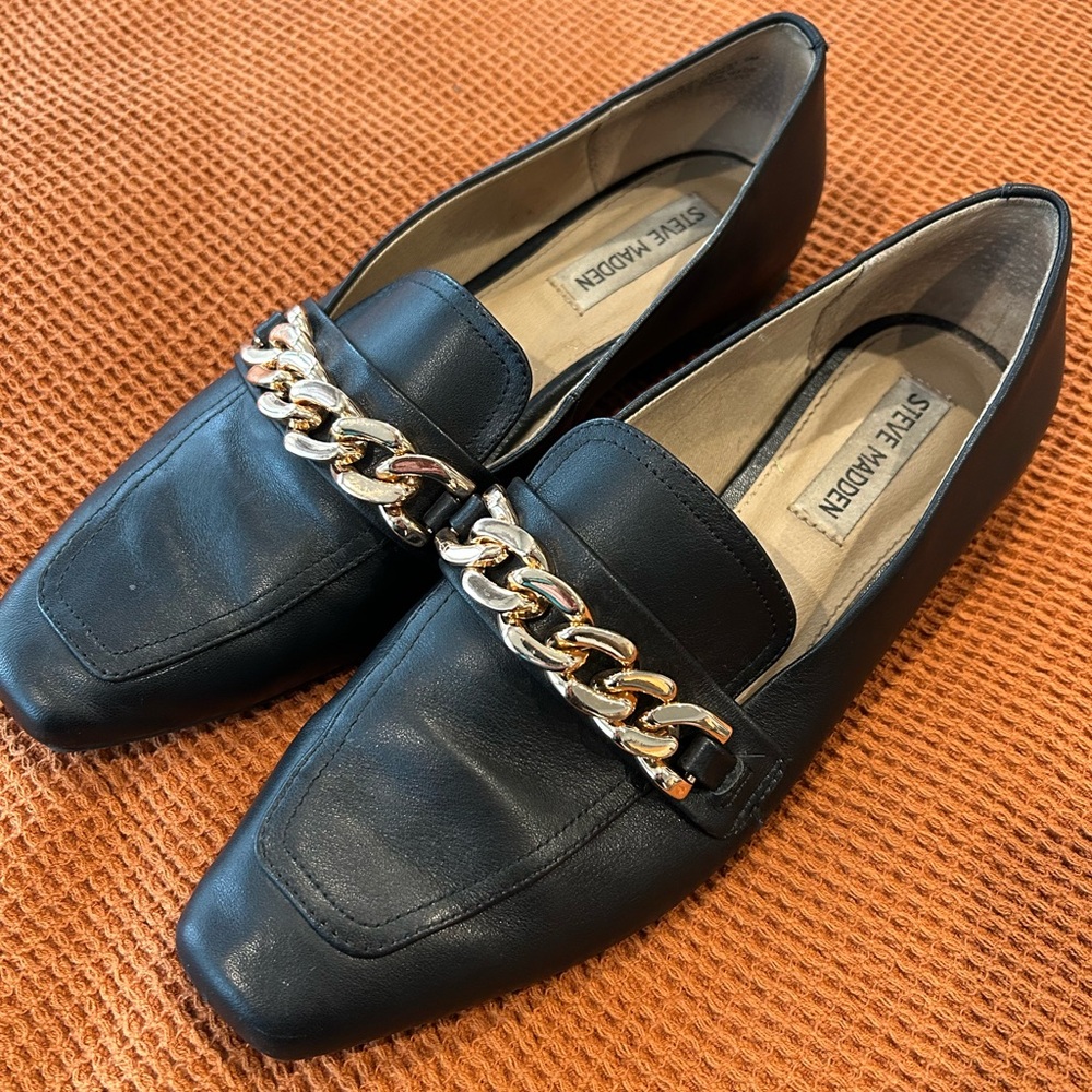 Steve Madden Elegant Black Loafers